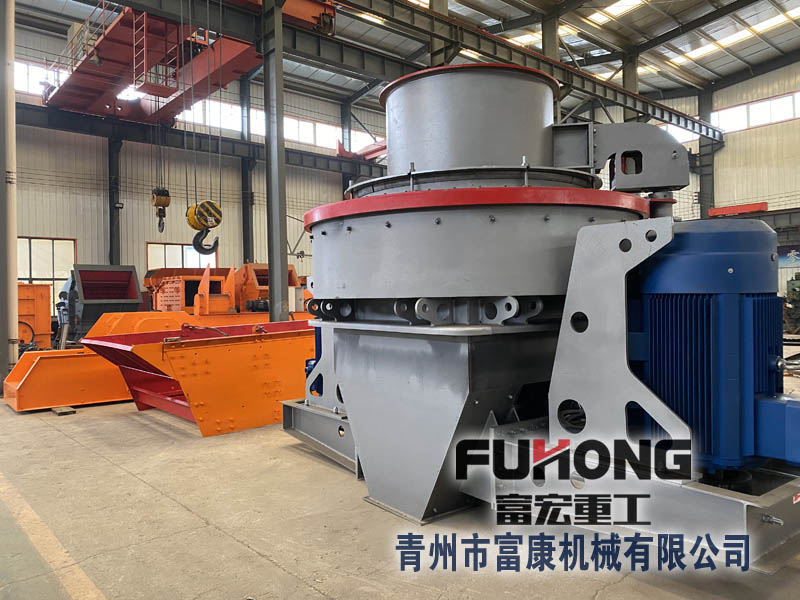 沖擊式破碎機設備一機多用，粒型優(yōu)美